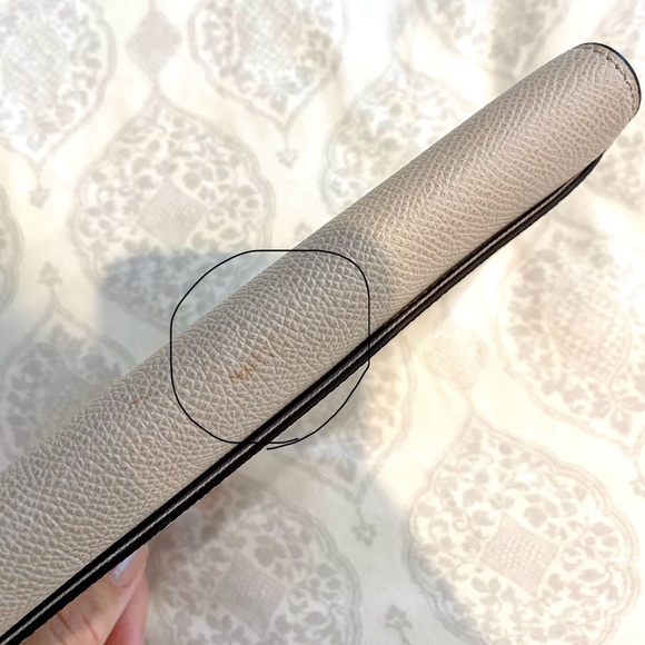 ✨ Like New Coach Wallet ✨ - Picture 4 of 4